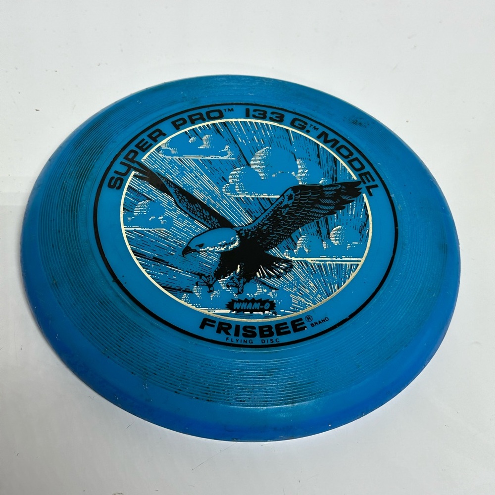 Vintage turquoise super pro 133 g model frisbee by wham-o